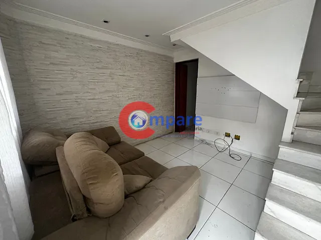 Sobrado com 50m² 2 quartos e 1 banheiro, à venda, no bairro Jardim do Papai em Guarulhos