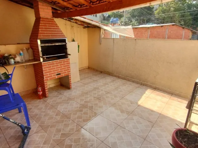 Sobrado 5 quartos e 3 banheiros, à venda, no bairro Helena Maria em Osasco