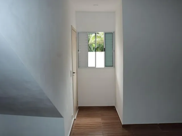 Sobrado com 135m² 3 quartos e 4 banheiros, à venda, no bairro Chácara Canta Galo em Cotia