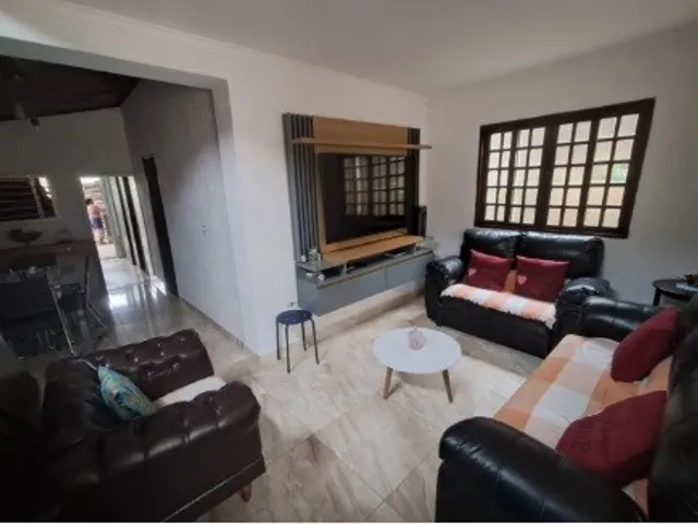 Sobrado 3 quartos e 2 banheiros, à venda, no bairro Água Espraiada (Caucaia do Alto) em Cotia
