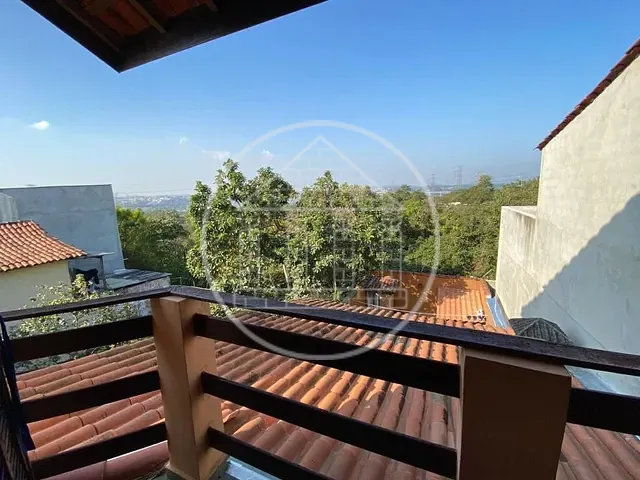 Sobrado com 209m² 3 quartos e 2 banheiros, à venda, no bairro Jardim Primavera em São Paulo