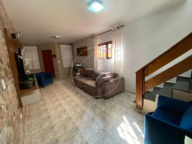 Sobrado com 209m² 3 quartos e 2 banheiros, à venda, no bairro Jardim Primavera em São Paulo