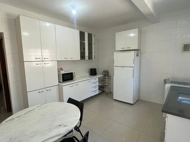 Sobrado com 81m² 2 quartos e 2 banheiros, à venda, no bairro Jardim Arco-Íris em Cotia