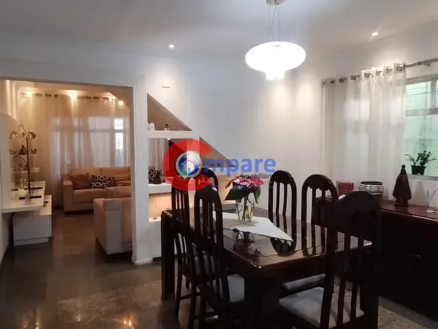 Sobrado 3 quartos e 1 banheiro, à venda, no bairro Bom Clima em Guarulhos