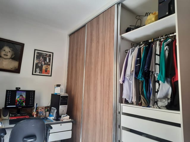 Foto do Sobrado - Excelente Sobrado à venda, com 3 dormitórios, 1 suíte , 4 vagas - Jardim Vila Galvão, Guarulhos, SP | Imobiliária Compare