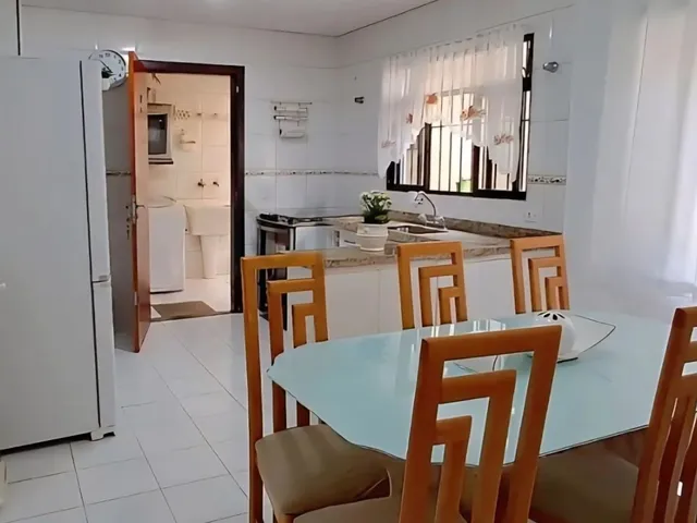 Sobrado 3 quartos e 3 banheiros, à venda, no bairro Jardim D'Abril em Osasco