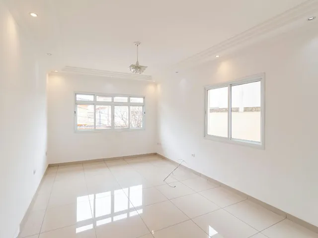 Sobrado com 120m² 3 quartos e 3 banheiros, para alugar, no bairro Novo Osasco em Osasco