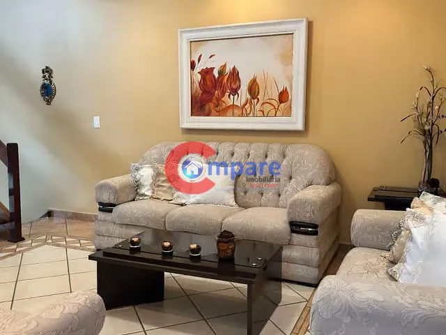 Sobrado com 220m² 4 quartos e 1 banheiro, à venda, no bairro Jardim Santa Clara em Guarulhos