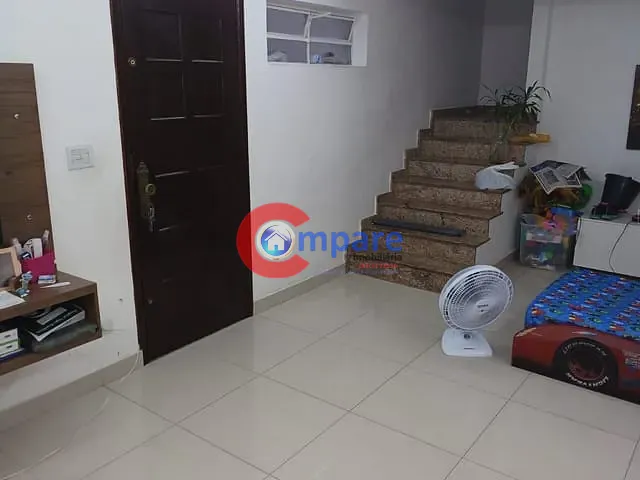 Sobrado com 195m² 2 quartos e 3 banheiros, à venda, no bairro Vila Galvão em Guarulhos