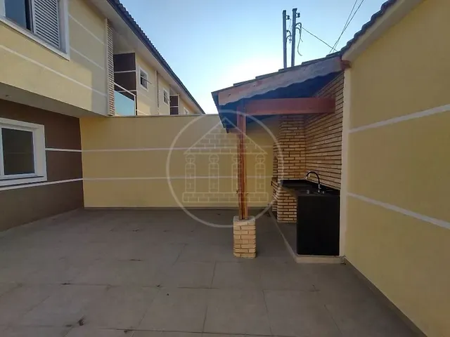 Sobrado com 99m² 3 quartos e 2 banheiros, à venda, no bairro Jardim Sabará em São Paulo