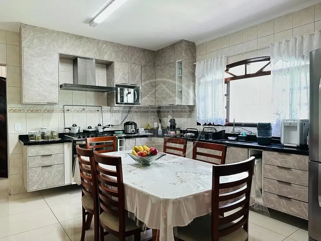 Sobrado, 3 quartos, 149 m² - Foto 1