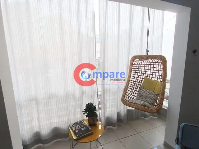 Sobrado com 320m² 4 quartos e 4 banheiros, à venda ou para alugar, no bairro Jardim Santa Mena em Guarulhos