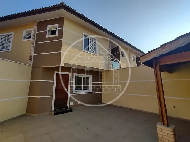 Sobrado com 107m² 3 quartos e 2 banheiros, à venda, no bairro Jardim Sabará em São Paulo