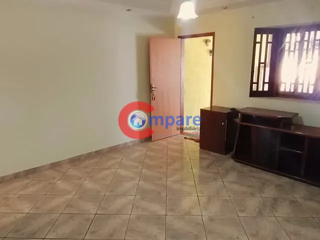 Sobrado 3 quartos e 1 banheiro, à venda, no bairro Vila Trabalhista em Guarulhos