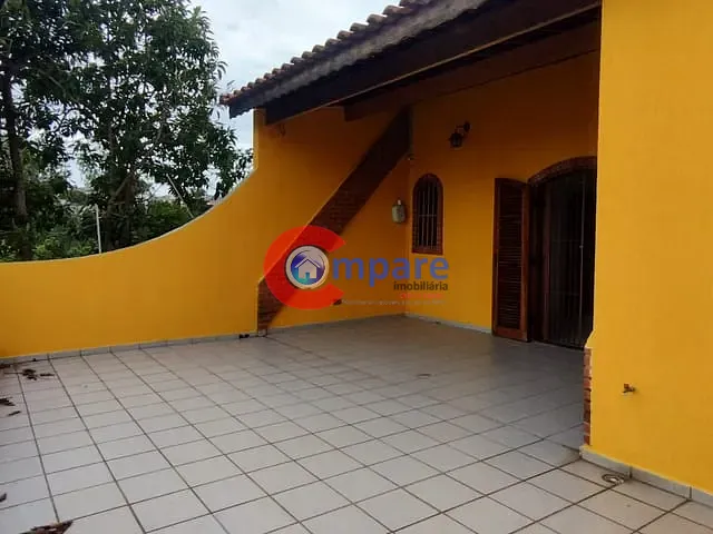 Sobrado 3 quartos e 2 banheiros, à venda, no bairro Residencial Cerconi em Guarulhos