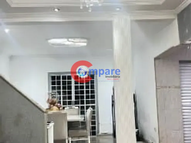 Sobrado com 262m² 3 quartos e 2 banheiros, à venda, no bairro Cidade Kemel em São Paulo