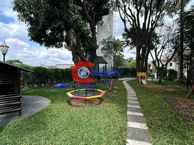 Sobrado 2 quartos e 2 banheiros, à venda, no bairro Parque Renato Maia em Guarulhos