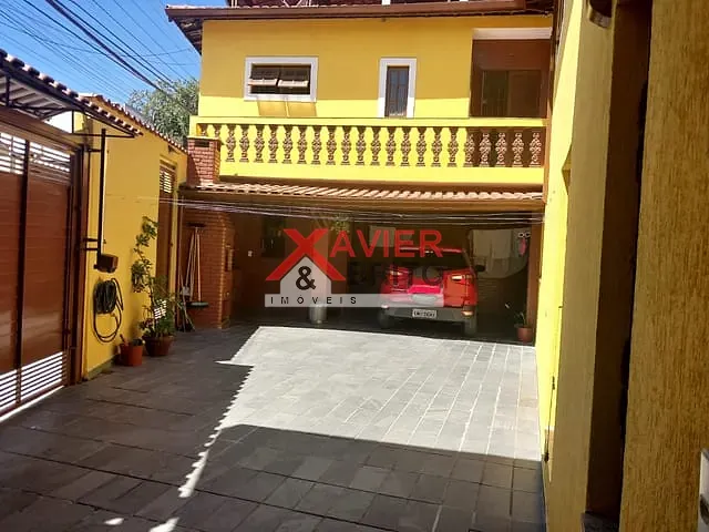 Sobrado com 240m² 3 quartos e 3 banheiros, à venda, no bairro 3 em SAO PAULO