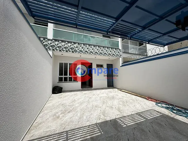 Sobrado 3 quartos e 1 banheiro, à venda, no bairro Parque Flamengo em Guarulhos