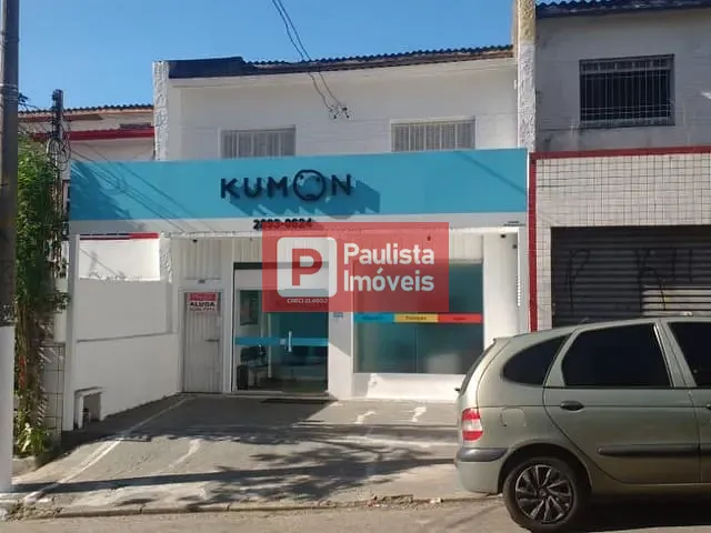 Sobrado com 130m² 4 quartos e 2 banheiros, para alugar, no bairro Campo Belo em São Paulo