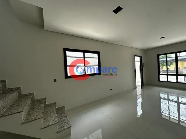 Sobrado 3 quartos e 1 banheiro, à venda, no bairro Parque Flamengo em Guarulhos