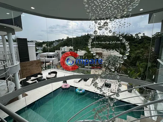 Sobrado com 700m² 4 quartos e 7 banheiros, à venda, no bairro Jardim Imperial em Arujá