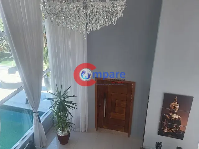 Sobrado com 700m² 4 quartos e 7 banheiros, à venda, no bairro Jardim Imperial em Arujá