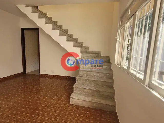 Sobrado 2 quartos e 1 banheiro, à venda, no bairro Vila Endres em Guarulhos