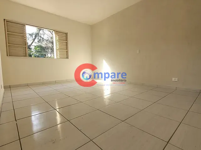 Sobrado 2 quartos e 1 banheiro, à venda, no bairro Vila Endres em Guarulhos