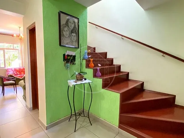 Sobrado com 200m² 4 quartos e 3 banheiros, à venda, no bairro Jardim São Nicolau em São Paulo