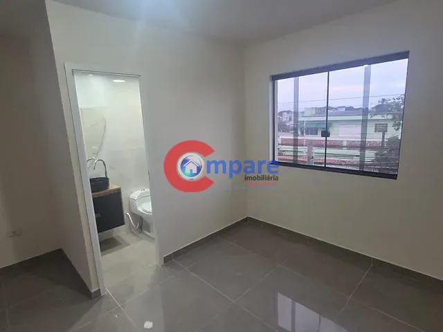 Sobrado 2 quartos e 1 banheiro, à venda, no bairro Cocaia em Guarulhos