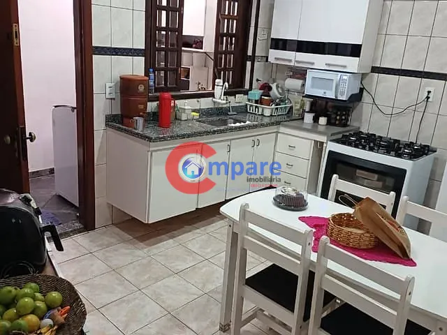 Sobrado 2 quartos e 1 banheiro, à venda, no bairro VILA RIO DE JANEIRO em Guarulhos