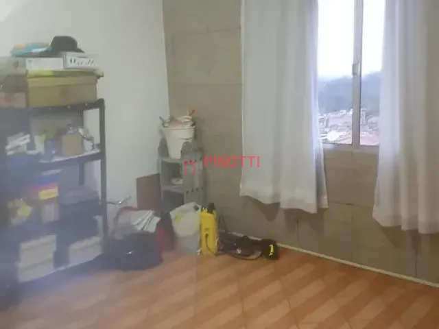 Sobrado 3 quartos e 2 banheiros, à venda, no bairro Jardim Cantareira em São Bernardo do Campo