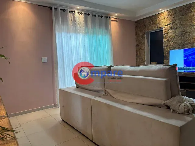 Sobrado com 104m² 3 quartos e 2 banheiros, à venda, no bairro Jardim Vila Galvão em Guarulhos