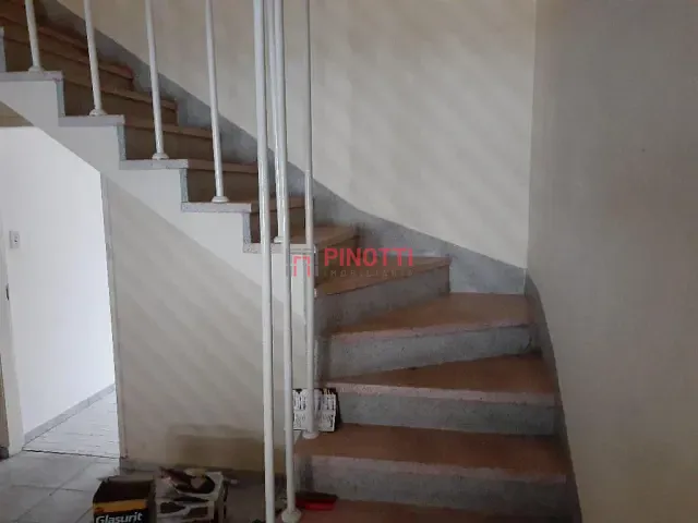 Sobrado 2 quartos e 1 banheiro, à venda, no bairro Jardim Hollywood em São Bernardo do Campo