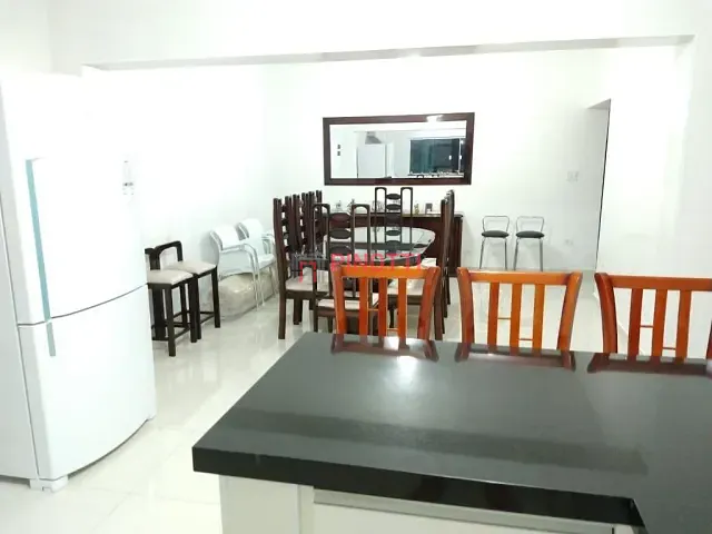 Sobrado 4 quartos e 3 banheiros, à venda, no bairro Vila Scarpelli em Santo André