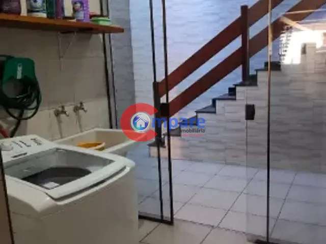 Sobrado com 280m² 3 quartos e 1 banheiro, à venda, no bairro Jardim Santa Clara em Guarulhos