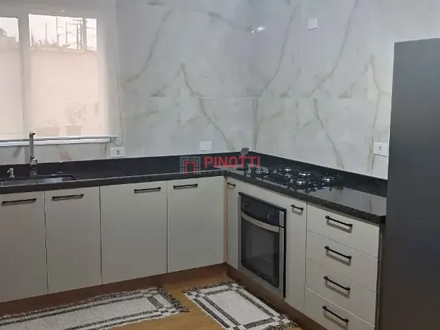 Sobrado 3 quartos e 2 banheiros, à venda, no bairro Jardim Calux em São Bernardo do Campo