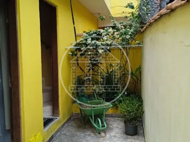 Sobrado com 125m² 4 quartos e 3 banheiros, à venda, no bairro Jardim Varginha em São Paulo