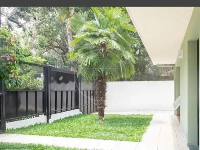 Sobrado com 560m² 4 quartos e 3 banheiros, à venda, no bairro Jardim Marajoara em São Paulo