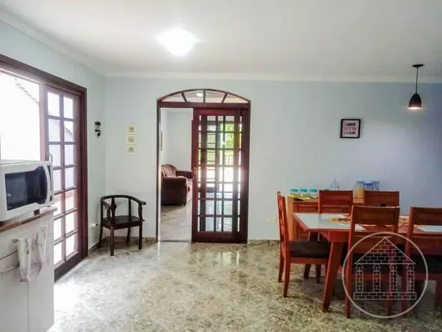 Sobrado com 250m² 4 quartos e 1 banheiro, à venda, no bairro Jardim Marquesa em São Paulo