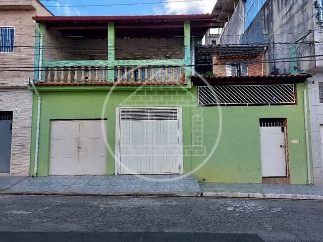Sobrado com 250m² 4 quartos e 4 banheiros, à venda, no bairro Vila Quintana em São Paulo