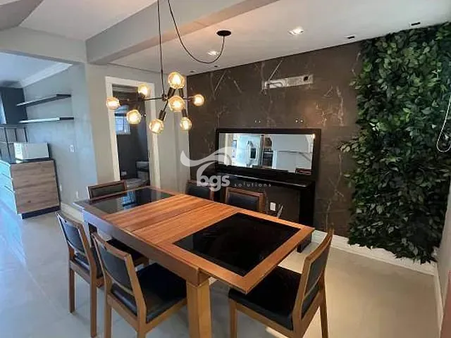 Sobrado com 204m² 3 quartos e 4 banheiros, à venda, no bairro Ariribá em Balneário Camboriú
