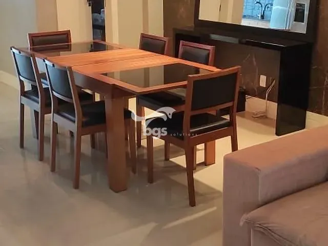 Sobrado com 204m² 3 quartos e 4 banheiros, à venda, no bairro Ariribá em Balneário Camboriú