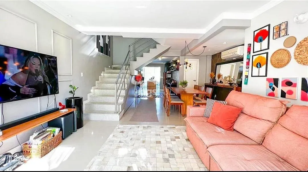Sobrado, 3 quartos, 180 m² - Foto 1