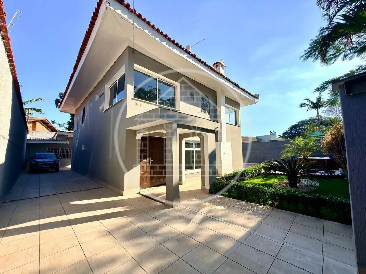 Sobrado, 4 quartos, 357 m² - Foto 1
