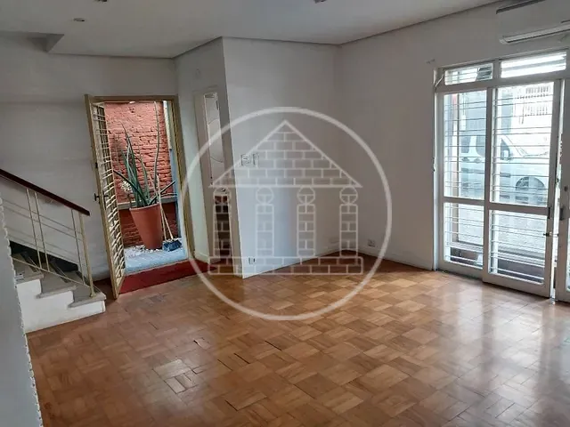 Sobrado com 171m² 4 quartos e 5 banheiros, à venda ou para alugar, no bairro Vila Olímpia em São Paulo