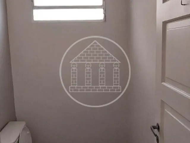 Sobrado com 171m² 4 quartos e 5 banheiros, à venda ou para alugar, no bairro Vila Olímpia em São Paulo