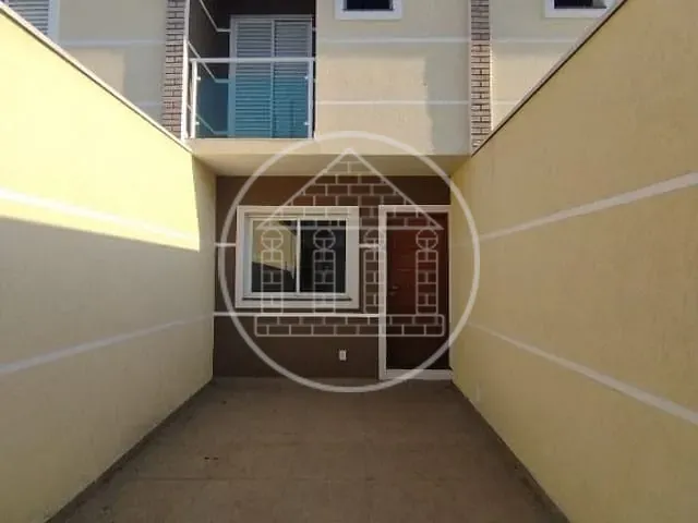 Sobrado com 91m² 3 quartos e 2 banheiros, à venda, no bairro Jardim Sabará em São Paulo