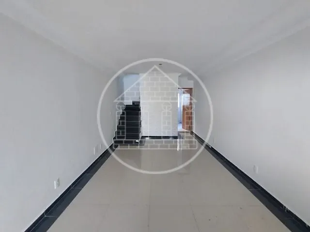 Sobrado com 91m² 3 quartos e 2 banheiros, à venda, no bairro Jardim Sabará em São Paulo